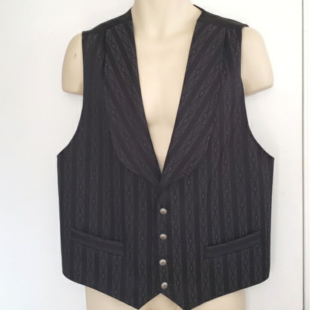 Wah Maker Frontier Clothing Vest Size XL
